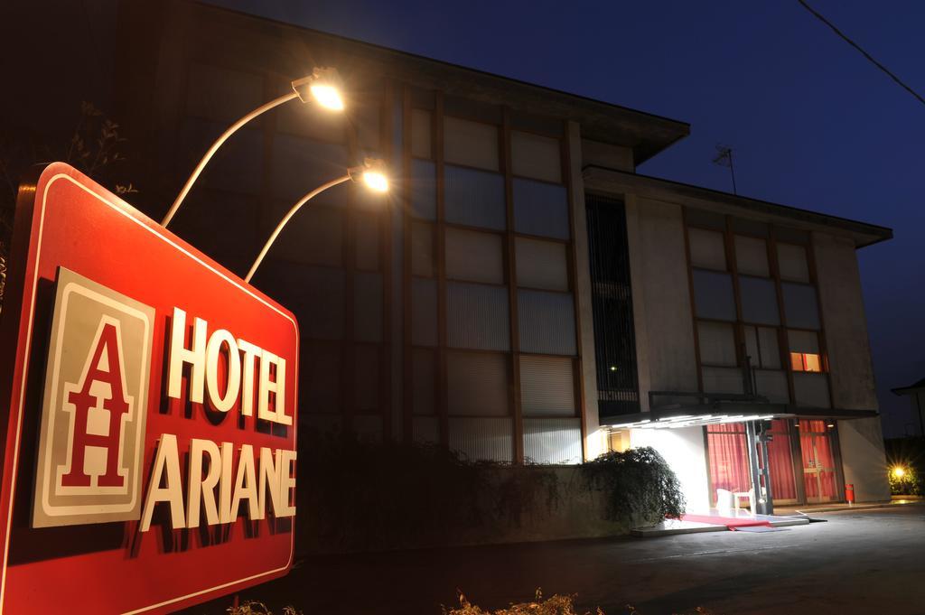 Hotel Ariane Thiene Ngoại thất bức ảnh